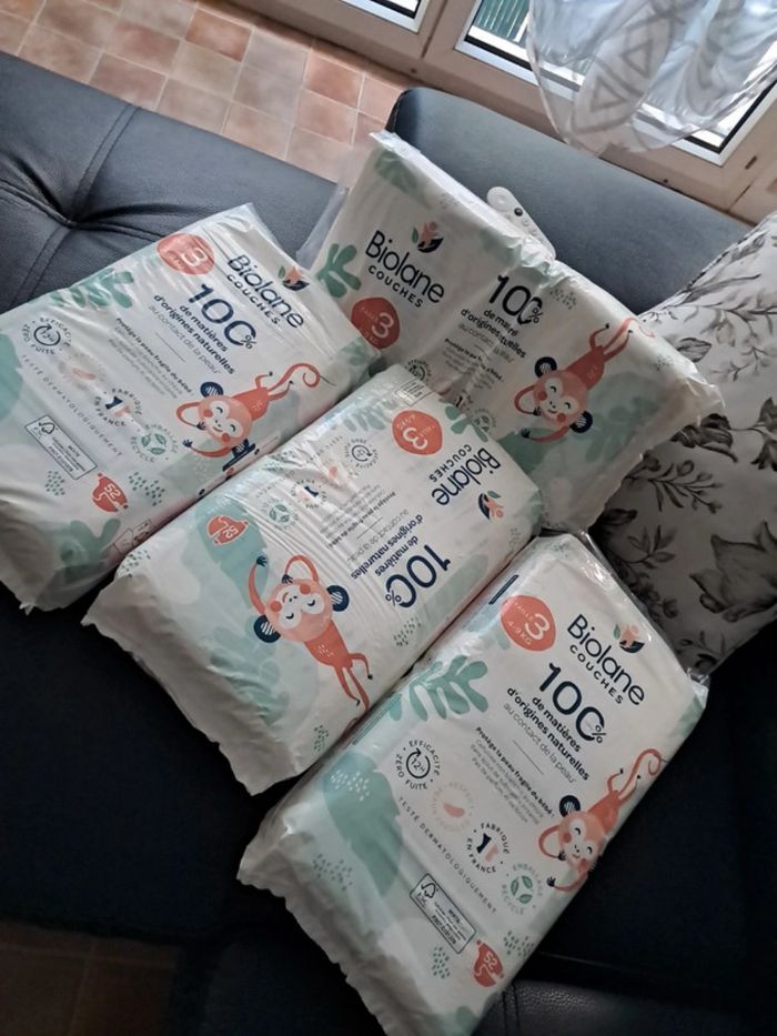 Lots de 24 paquets de couche biolane - photo numéro 2