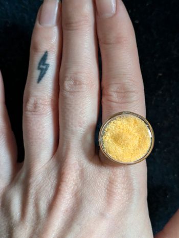 Bague en verre ronde style pylônes