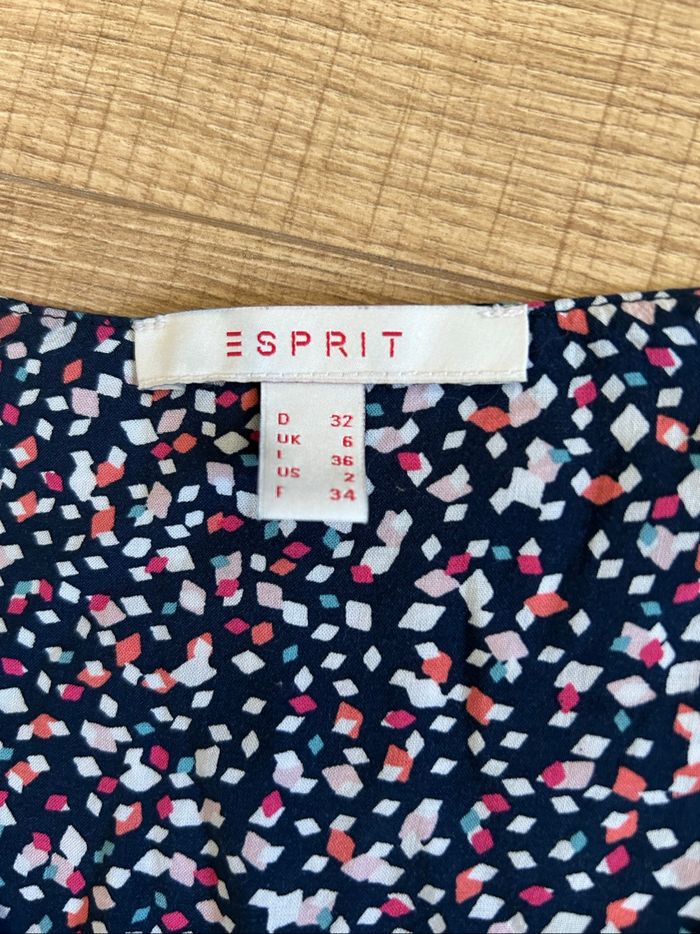 Blouse imprimée à manches courtes Esprit taille française 34 jamais portée - photo numéro 9