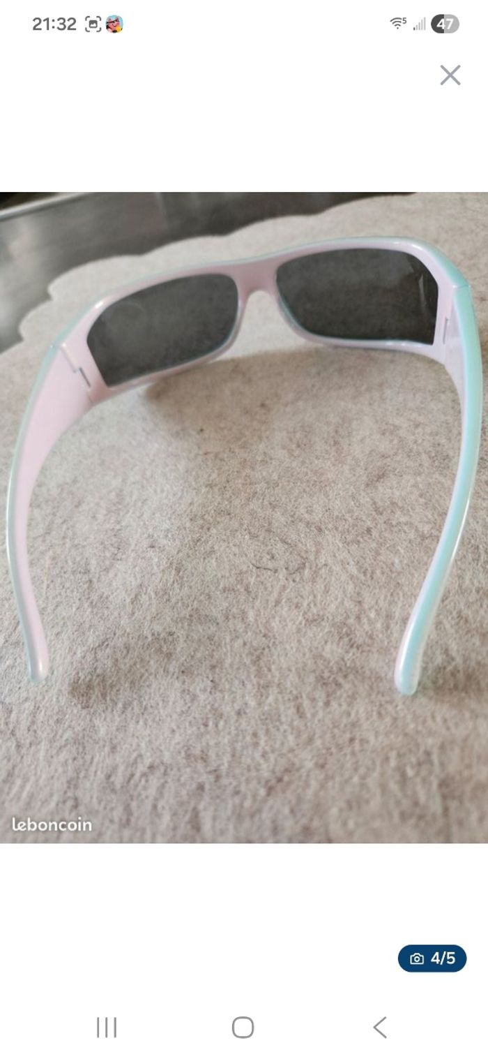 Lunettes de soleil femme - photo numéro 4