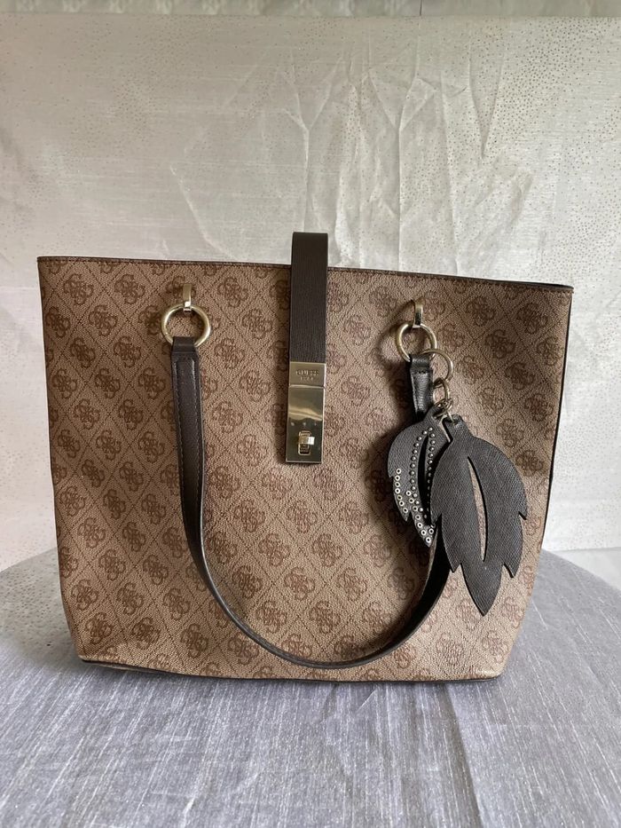 Sac Guess - Comme neuf