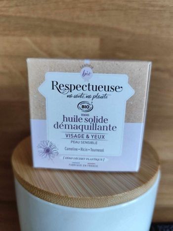 Huile solide démaquillante Respectueuse , visage et yeux , 15 g , neuve