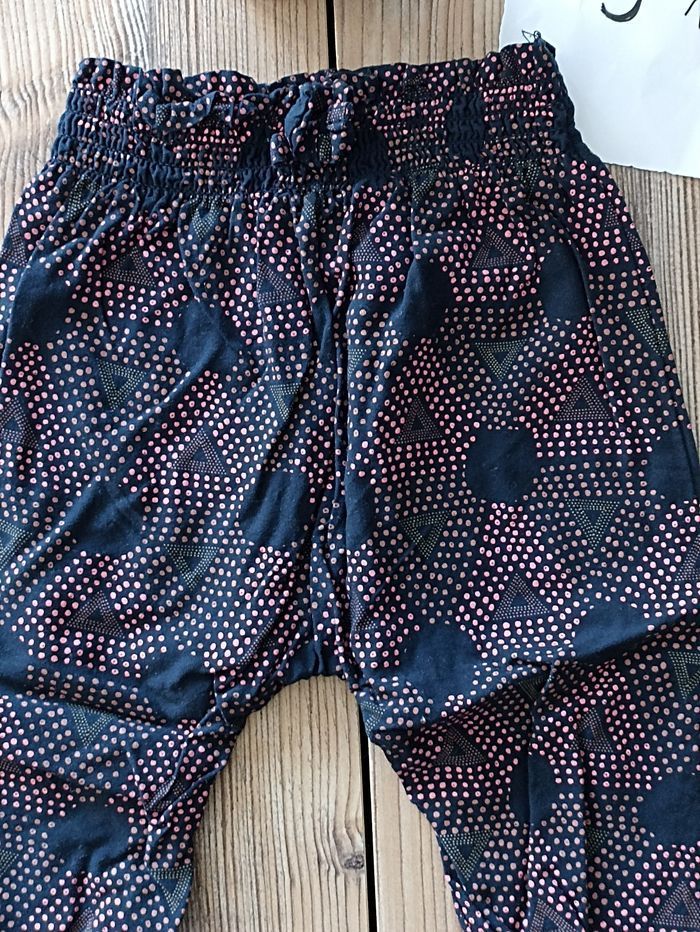 Pantalon fille 9 mois - photo numéro 2