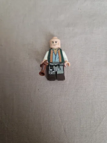 Figurine lego set 4195 pirate des caraïbes le cuisinier