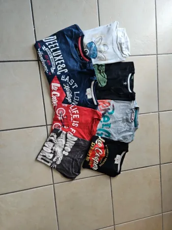 Lot de 8 tee shirts manches longues 8 ans