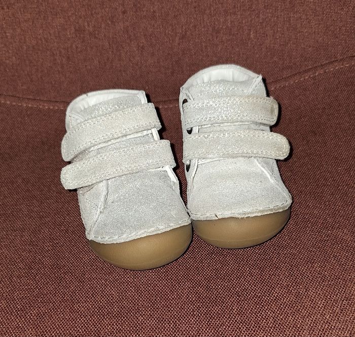 Chaussure bébé - photo numéro 1
