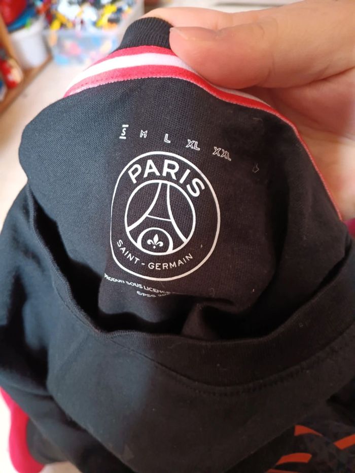 Tee-shirt Psg t.s pas de vinted go - photo numéro 2