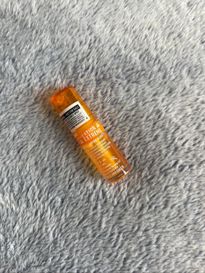 Gloss repulpant duck plump 01 transparent nyx - photo numéro 2