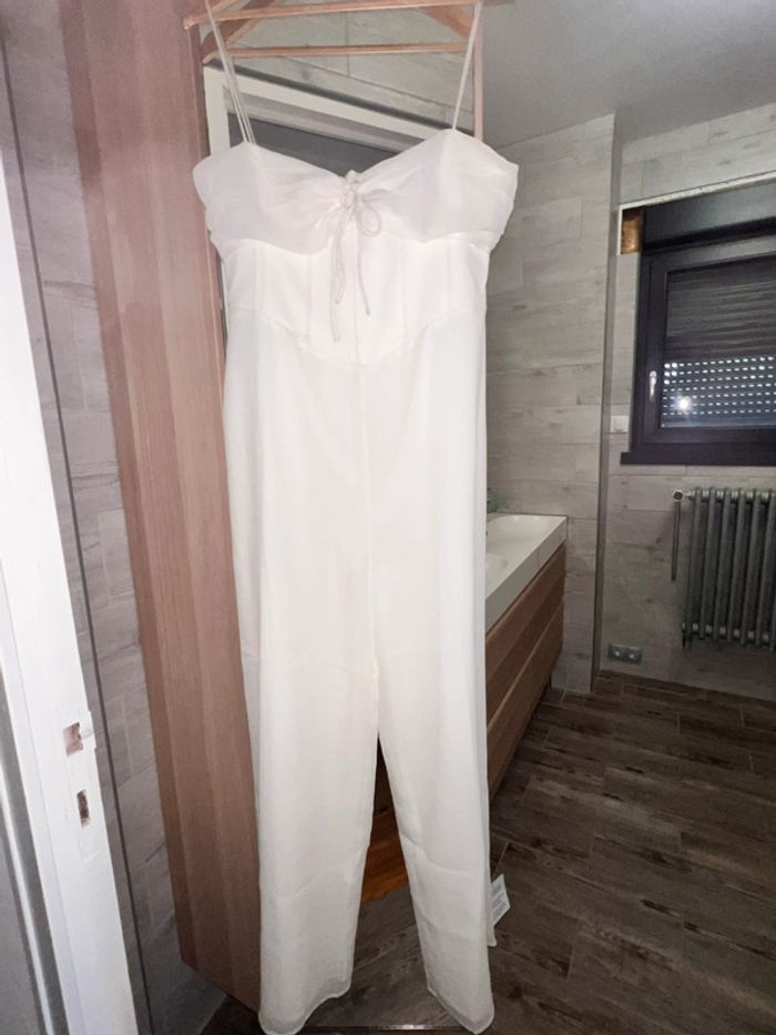 Combinaison mousseline ivoire ASOS design taille 44 neuve et étiquetée