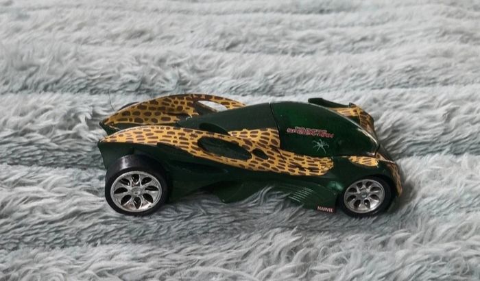 Voiture amazing spiderman majorette - photo numéro 3