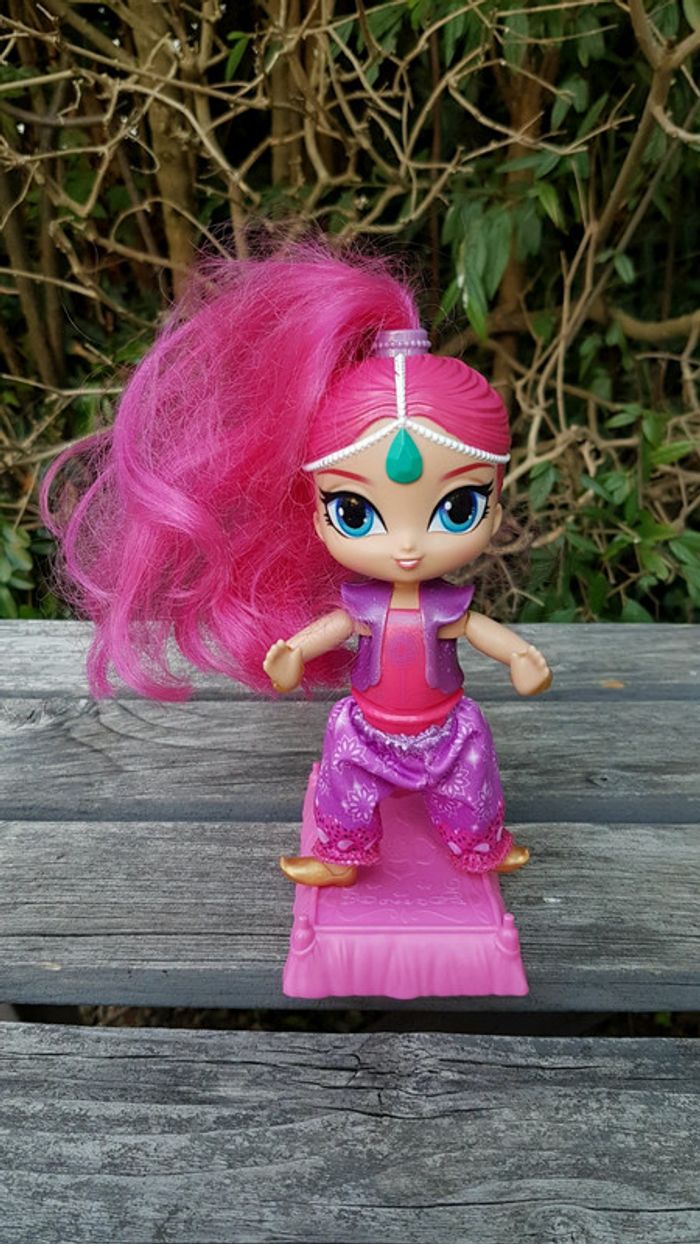 Shimmer & Shine Genie Rêves - Poupée flottant Genie Shimmer - photo numéro 4