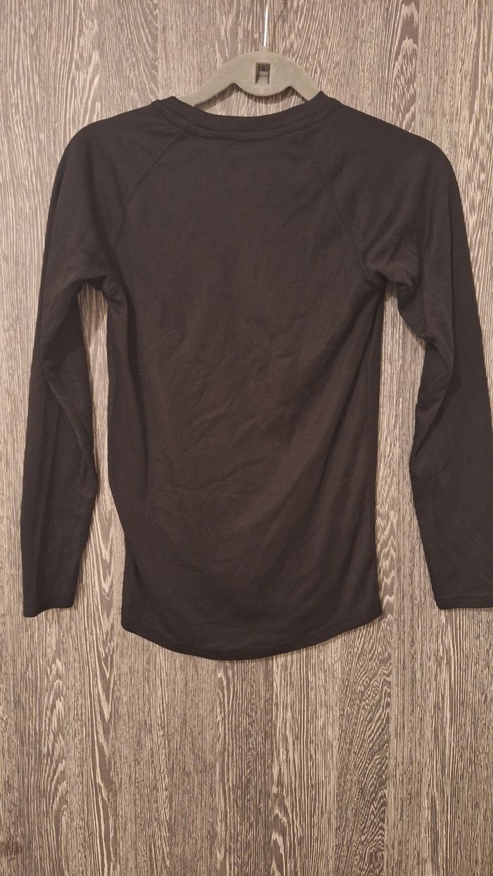 Haut thermique noir waldo McKinley - photo numéro 4