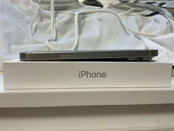 Apple_16_pro_max. - photo numéro 4