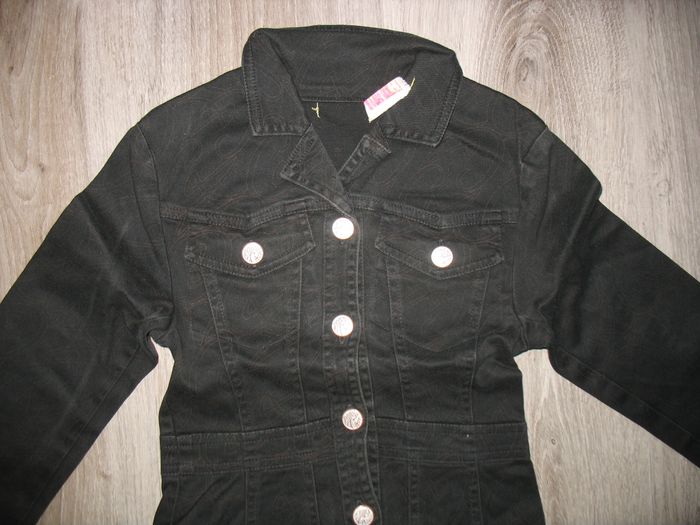 VESTE EN JEAN NOIRE FILLE "BAZAR CHRISTIAN" - 6 ANS - n°02 - photo numéro 4