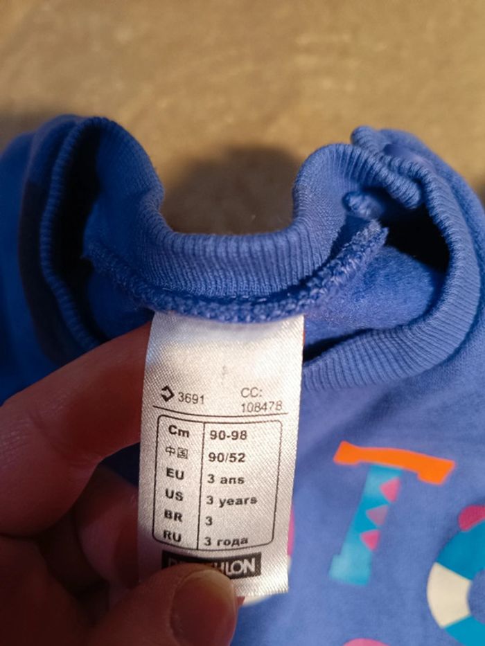 Sweat sport 3 ans - photo numéro 3