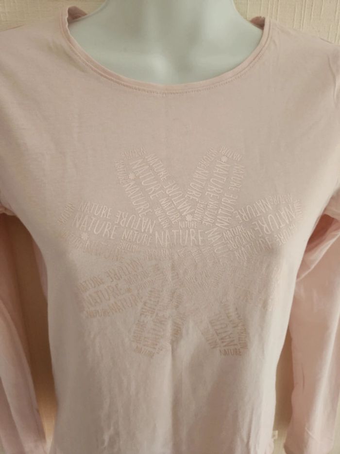 Tee-shirt manches longues rose pâle motif fleurs Okaidi 12 ans - photo numéro 3