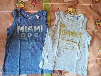 lot de 2 débardeur taille 3 ans