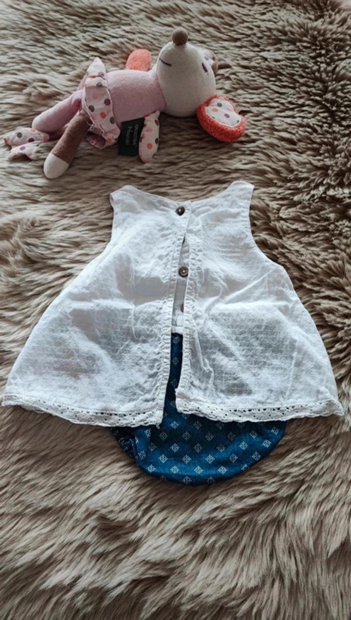 Robe body blanche bleu orchestra 1 mois - photo numéro 2