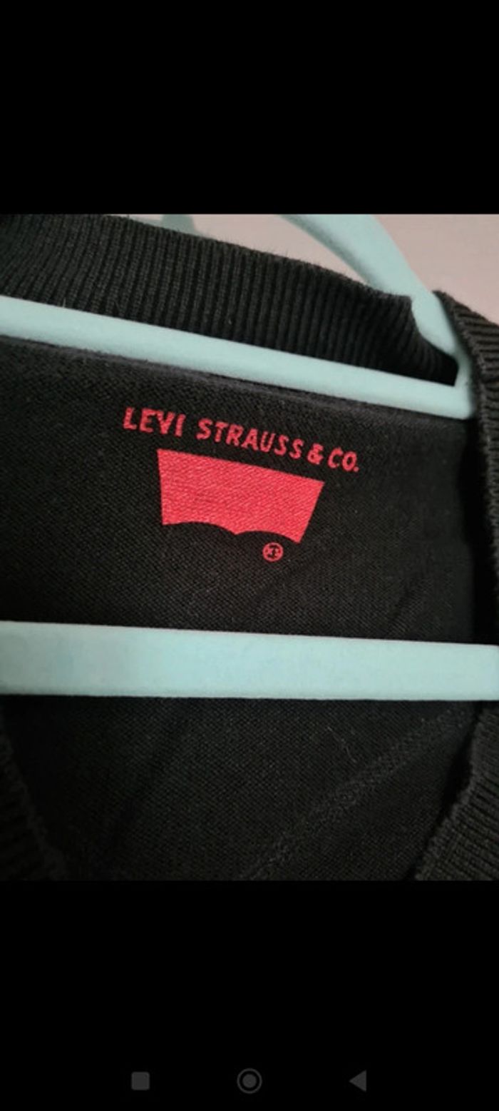 Pull Levi's col V noir xs - photo numéro 3