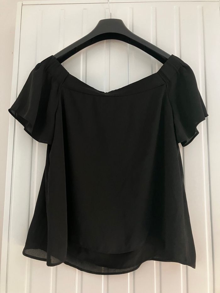 Tee shirt noir - photo numéro 2