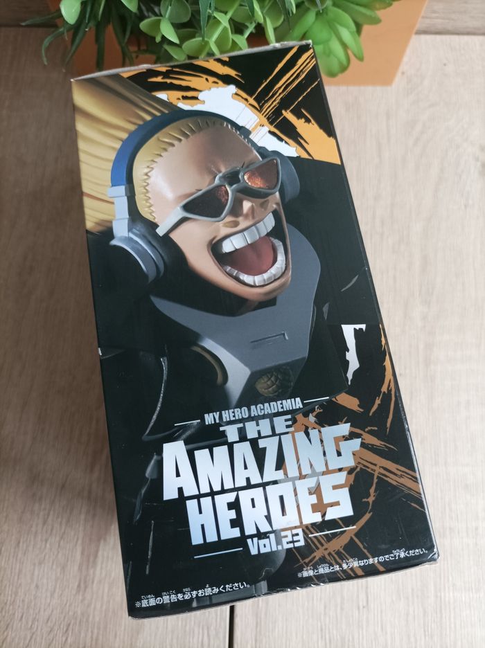 Figurine Present Mic My Hero Academia Mha banpresto Amazing Heroes Bandai Namco - photo numéro 2