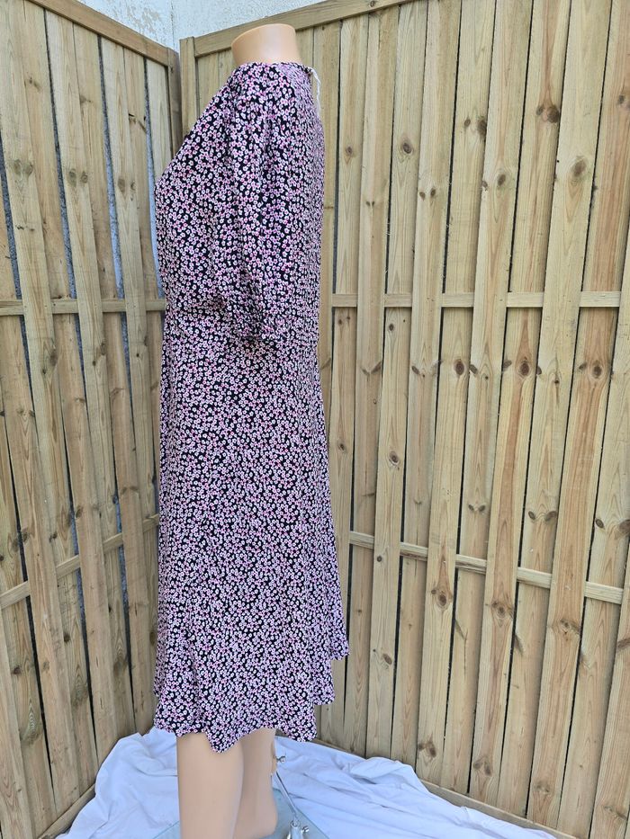 Robe fleurie 🍒vintage 90🍒taille 40/42 - photo numéro 3