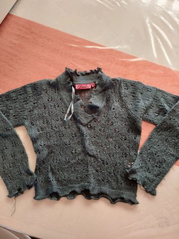 Petit pull 10ans ajouré