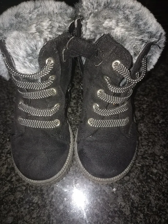 Bottes fourrées 22