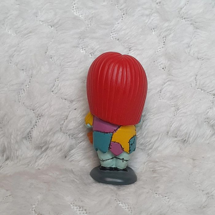 Petite figurine Sally Disney l'étrange Noël de Mr Jack - photo numéro 3
