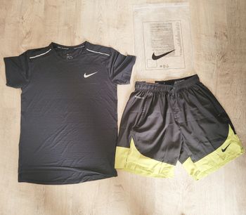 Enssemble de sport Nike running 