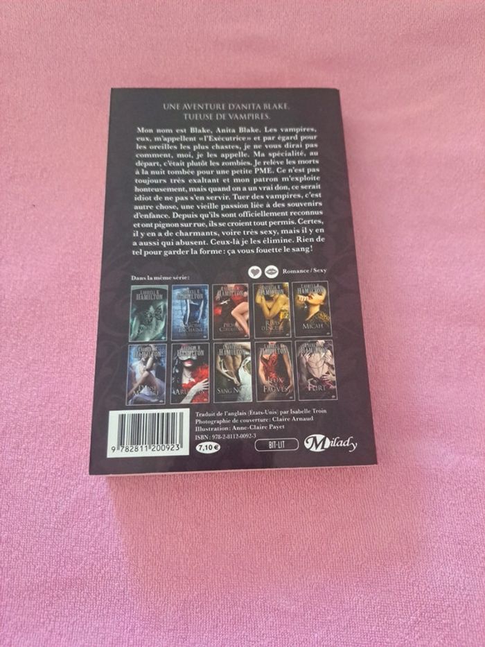 Livre plaisir coupable - photo numéro 2