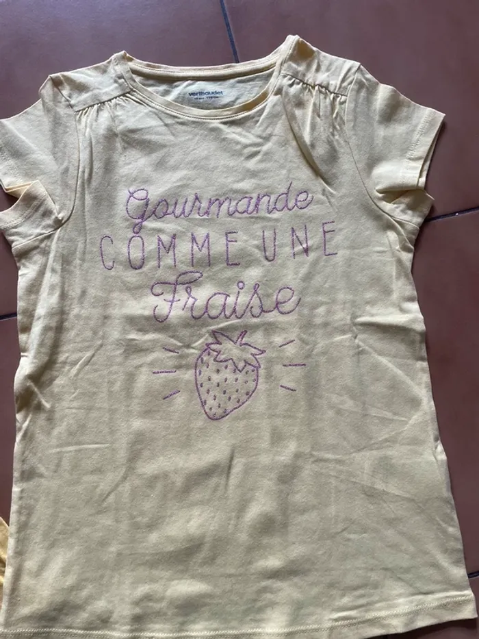Lot t shirts fille 10 ans - photo numéro 3