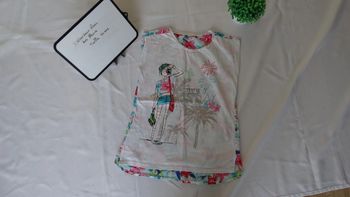 Débardeur blanc " fleuri"