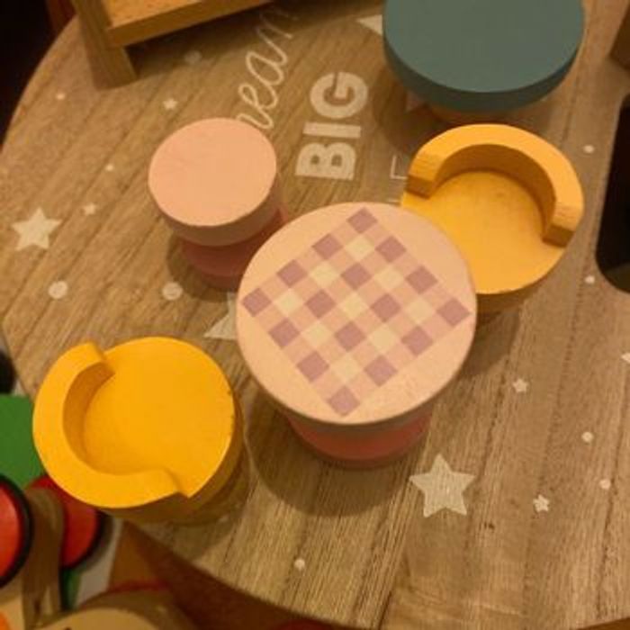 Lot meubles en bois pour maison de poupée - photo numéro 2