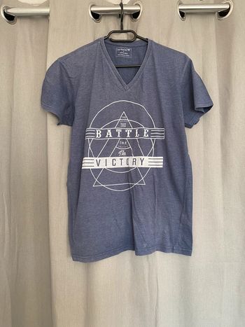 Tee shirt
