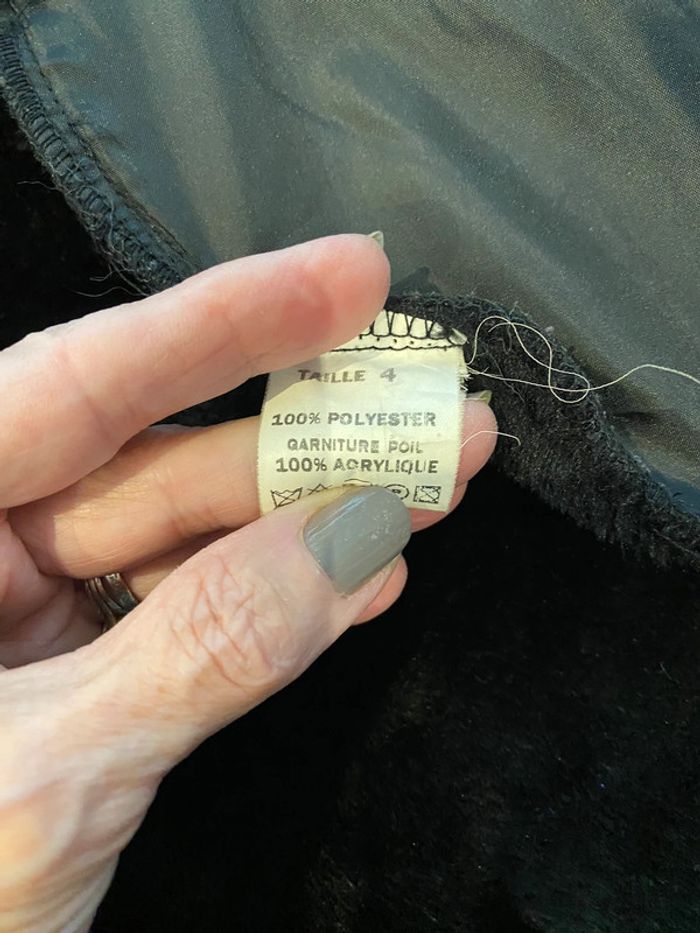 Manteau long fausse fourrure - photo numéro 11