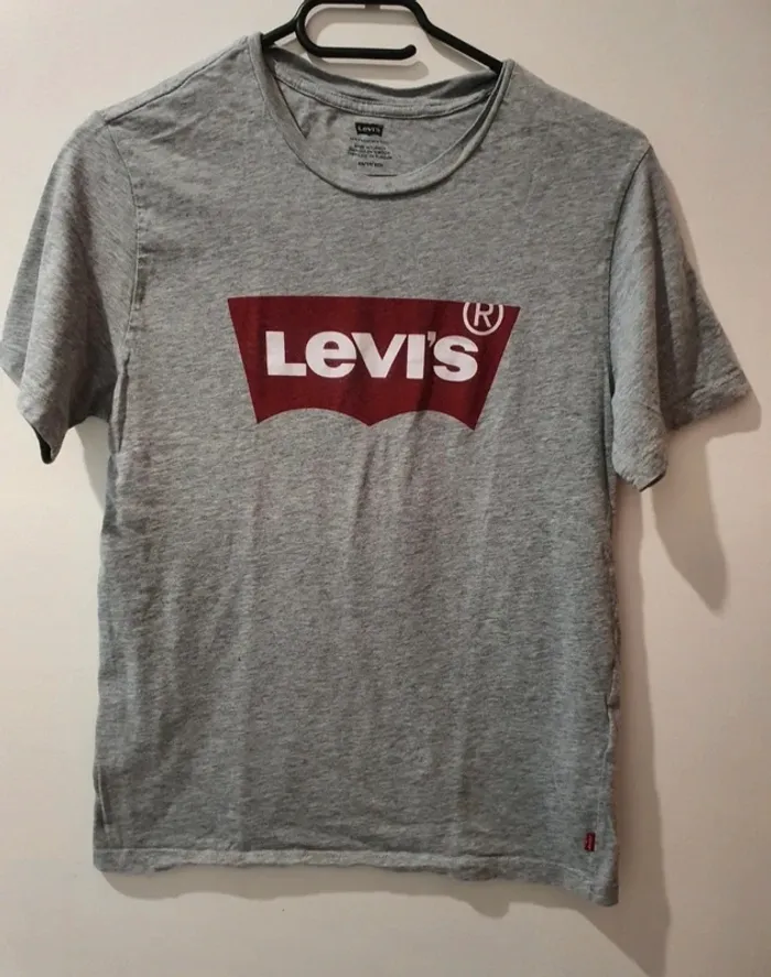 Tee-shirt homme - taille xs - levi's en excellent état