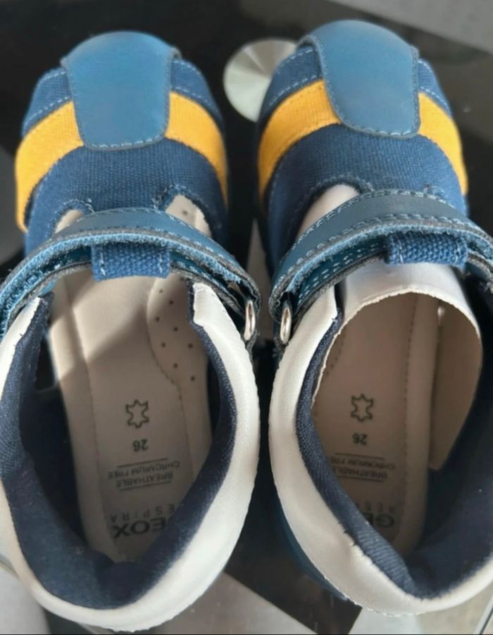 Sandales neuves cuir geox 26 - photo numéro 4