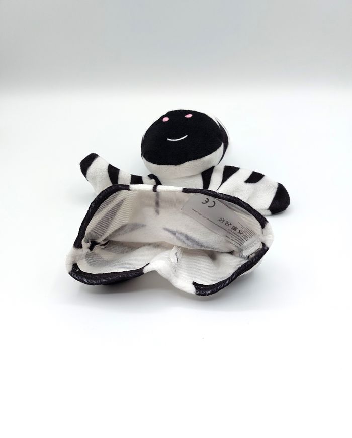 Doudou peluche marionnette zèbre Oxybul éveil et jeux noir blanc rose - photo numéro 3