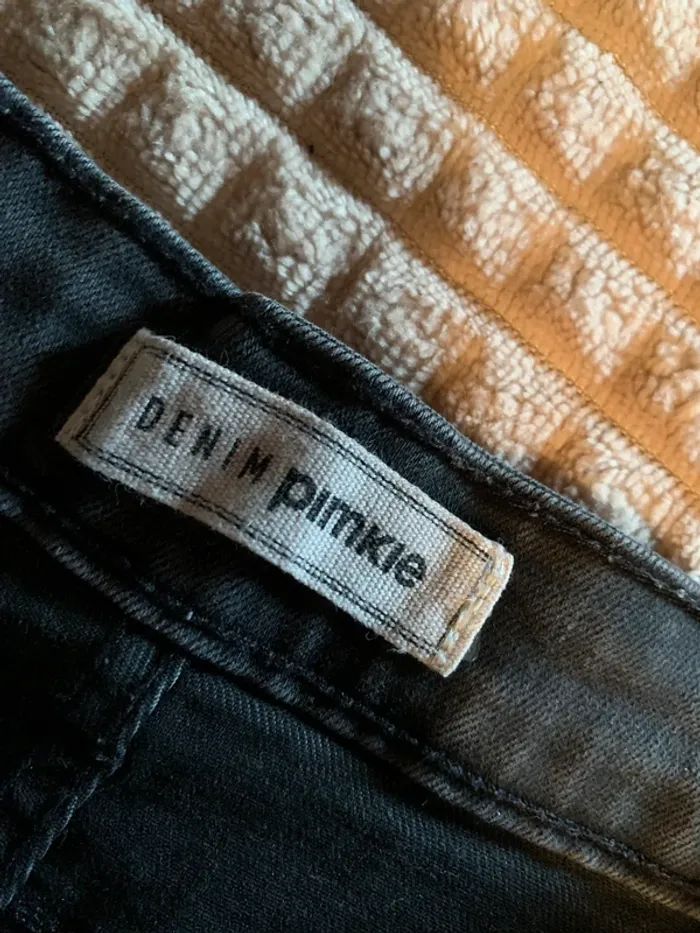 Short gris - photo numéro 2
