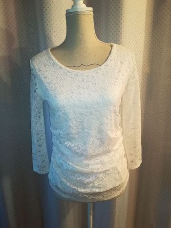Haut dentelle blanche, Buff Clothing, taille S/M, NEUF sans étiquette!