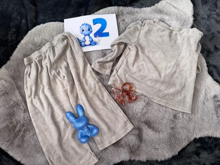 Pyjama deux pièces - photo numéro 2