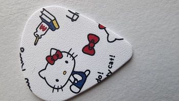 Mediator Hello Kitty n°5 Neuf