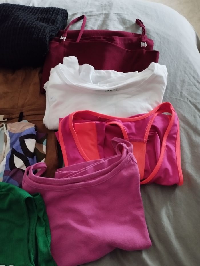 Lot vêtements femme - photo numéro 2