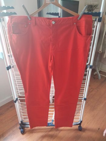 Pantalon rouge