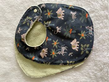 Bavoir amande jungle