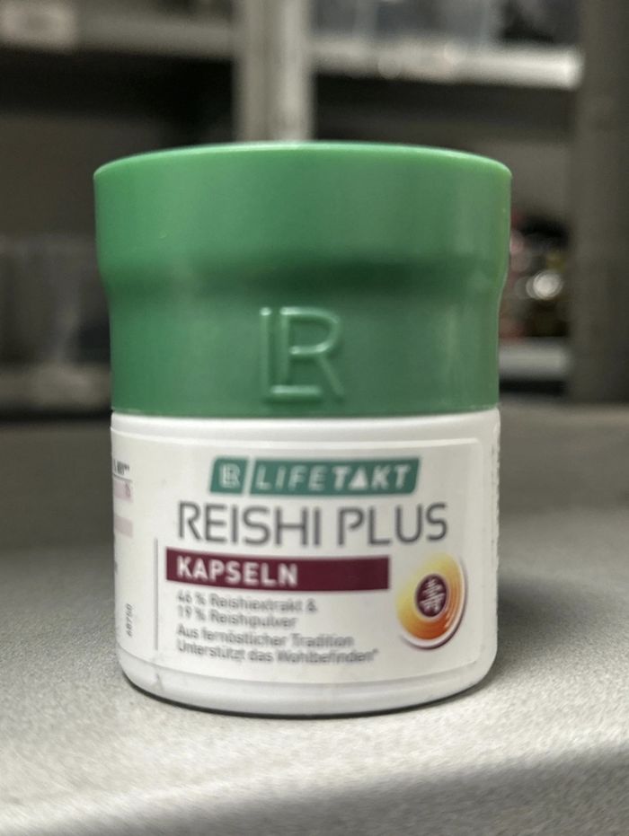 LR REISHI PLUS