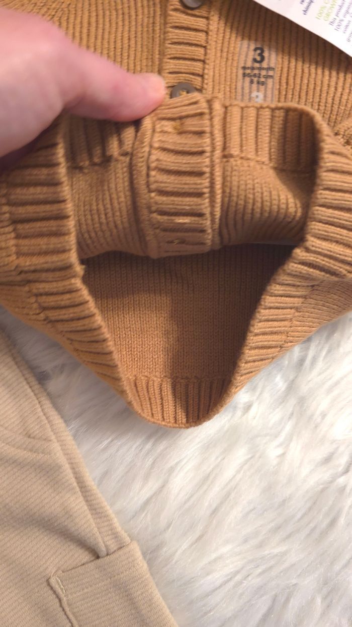 Neufs non portés 🏷🤩😍💙 Gilet, teeshirt ml ,salopette 3mois Garçon 💙😍🤩 - photo numéro 4