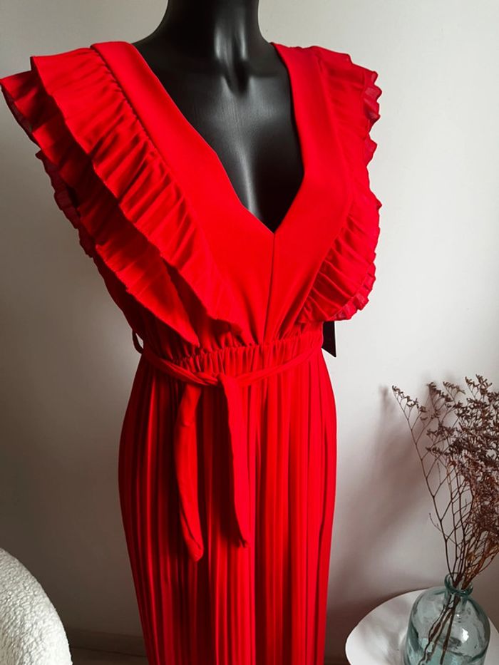 Combinaison unie rouge très tendance - photo numéro 2