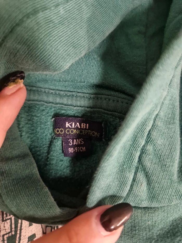 Pull avec capuche vert - photo numéro 3